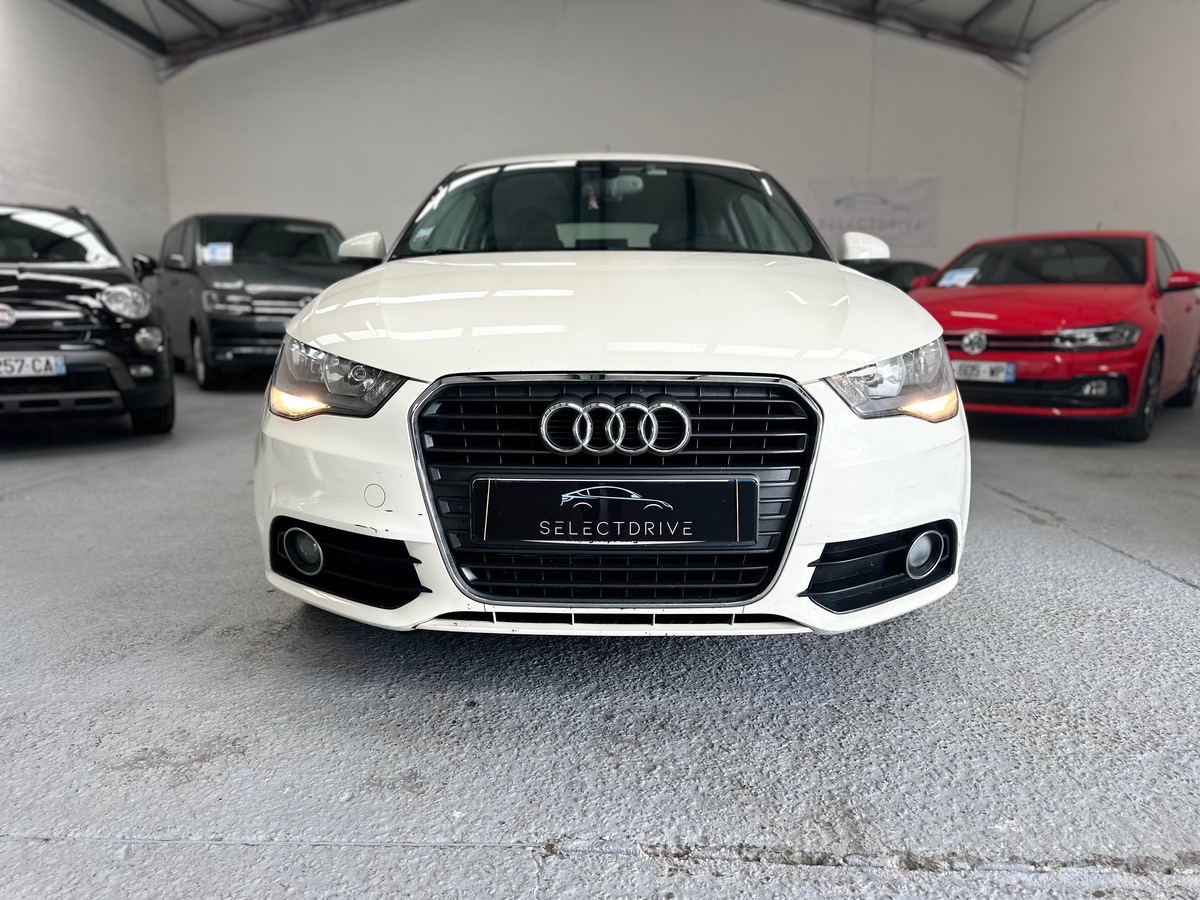 Audi A1 1.4 TFSI 122 AMBITION LUXE S TRONIC