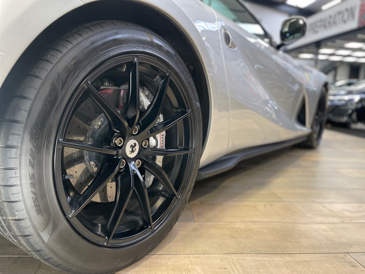 Ferrari 812 SUPERFAST 6.5 V12 800CV - FRANCAISE 