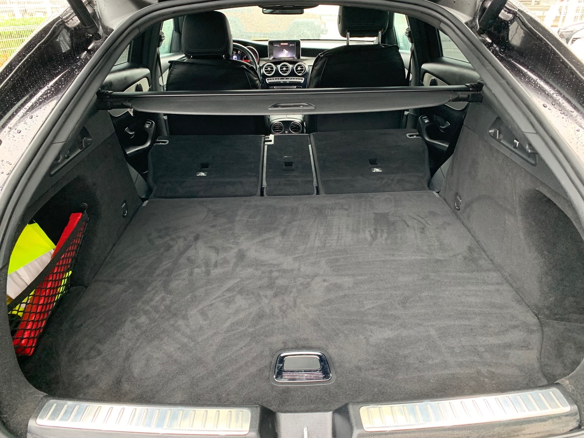 Mercedes-Benz GLC Coupé 204 ch | 250 | Sportline | 4 MATIC | Pack Aide au Parking Active avec caméra