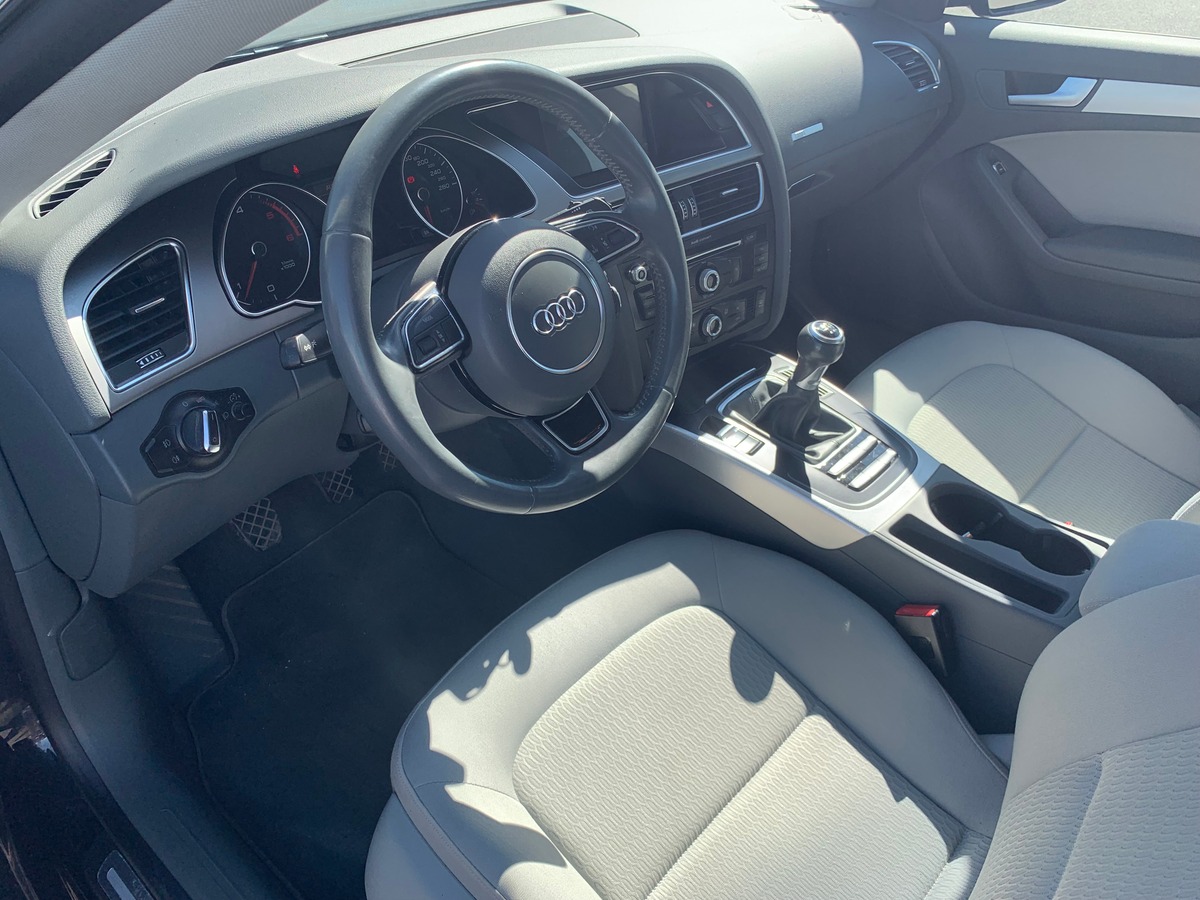 Audi A5 Sportback AMBIENTE | FACTURES D'ENTRETIENS
