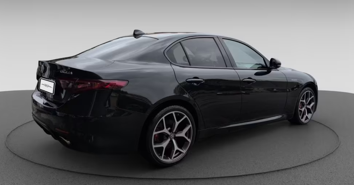 Alfa Romeo Giulia 2.0 TB 280ch Veloce Q4 AT8 CarPlay Caméra