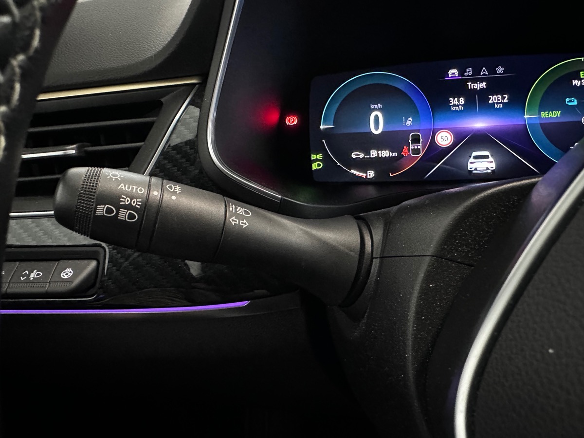 RENAULT Arkana 1.6 E-TECH ENGINEERED 145 22