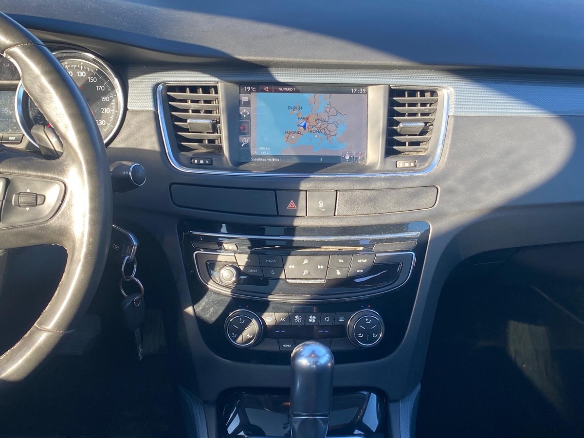 Peugeot 508 SW sw hdi