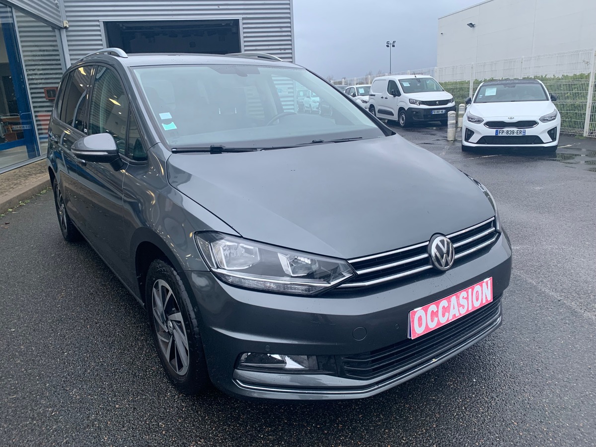 Volkswagen Touran 115 | Connect | 7 Places | Caméra recul | GPS | Bluetooth | Régulateur vitesse