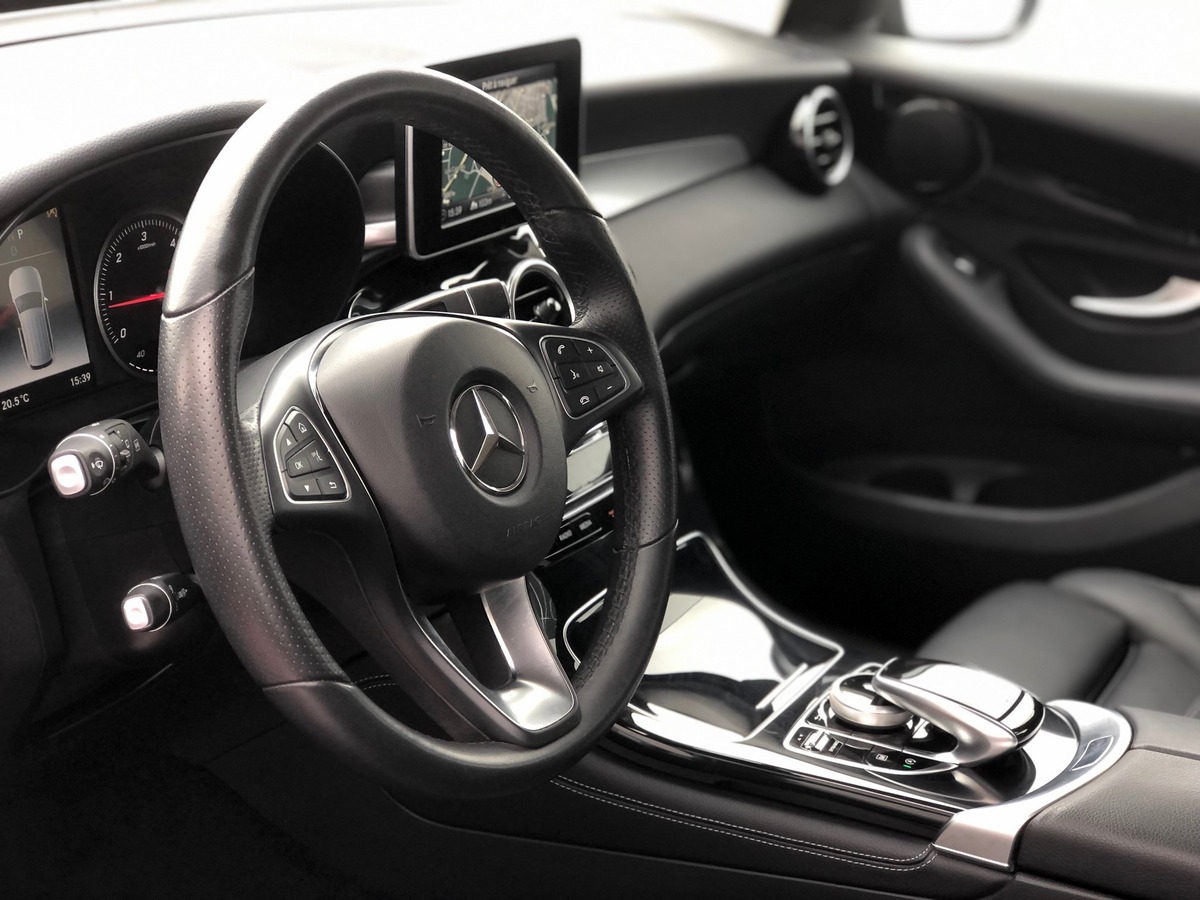 Mercedes-Benz Class GLC 220 D 170 9GTRONIC BUSINESS EXECUTIVE