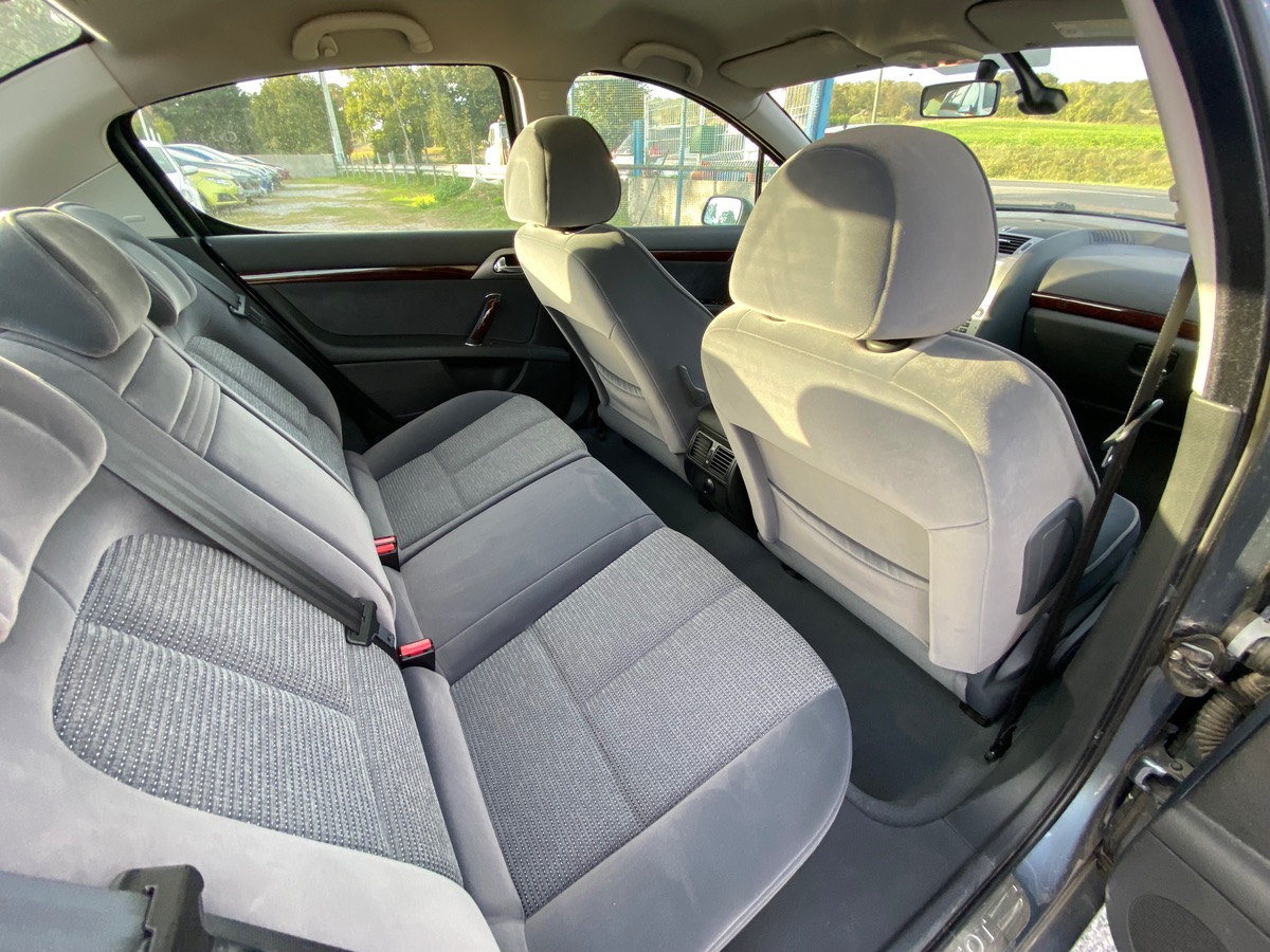 Peugeot 407 1.6 hdi 110cv 165161km 1ère main pack conforts