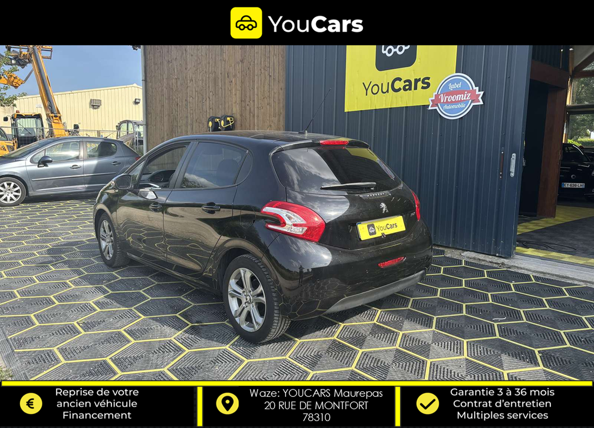 Peugeot 208 I  STYLE 5 Portes 1.2 VTi 82 cv TOIT PANORAMIQUE RADAR DE RECUL