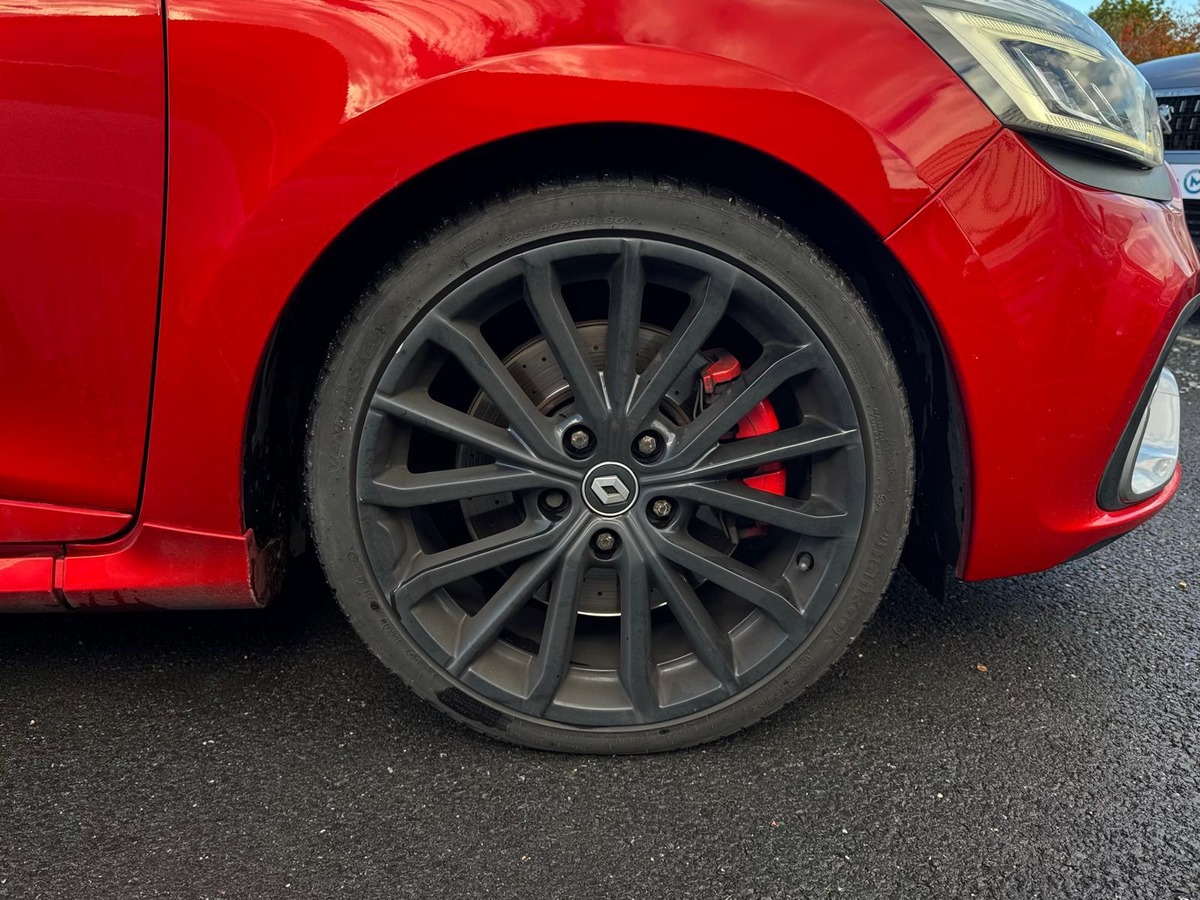 RENAULT Clio RS TROPHY