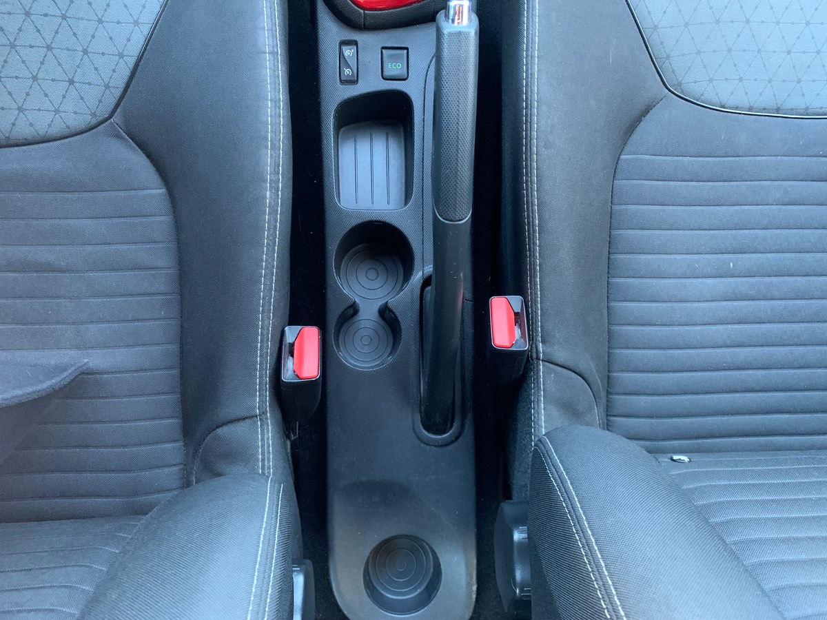 RENAULT Clio IV 90 ch | GPS | Régulateur de vitesse | Climatisation | Bluetooth | Démarrage sans clé