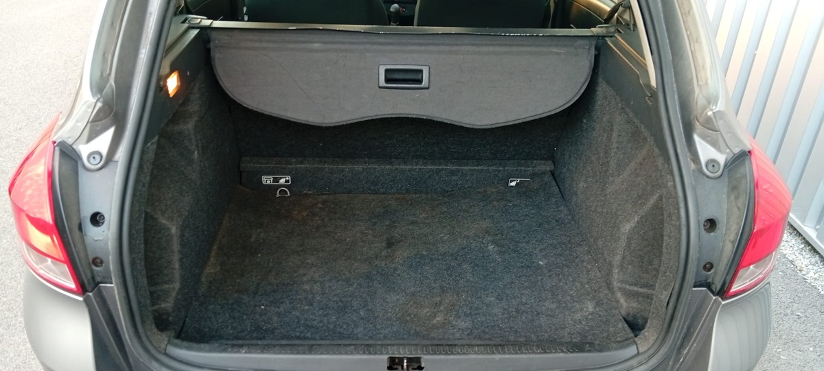 RENAULT Clio 1.5 dci Estate