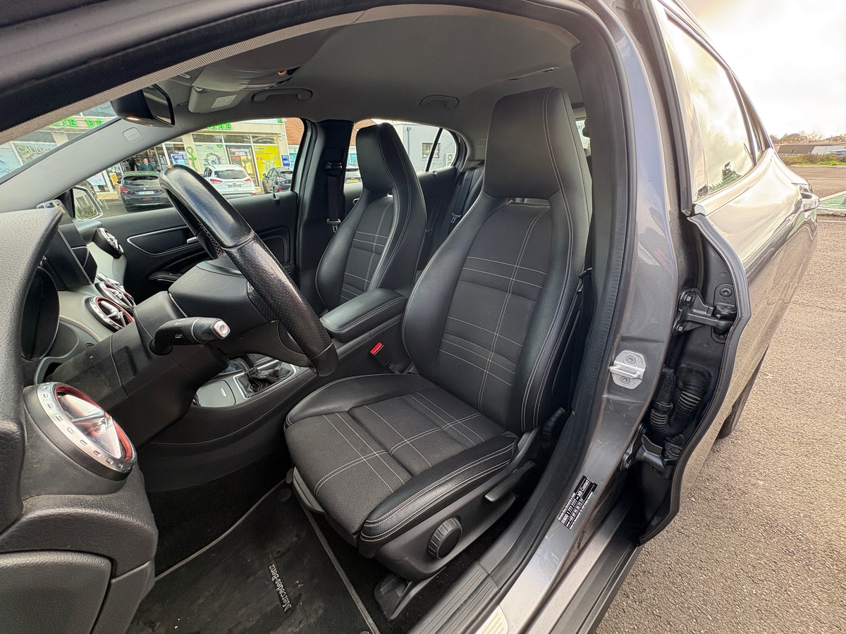 Mercedes Benz GLA 200 SENSATION 156CH