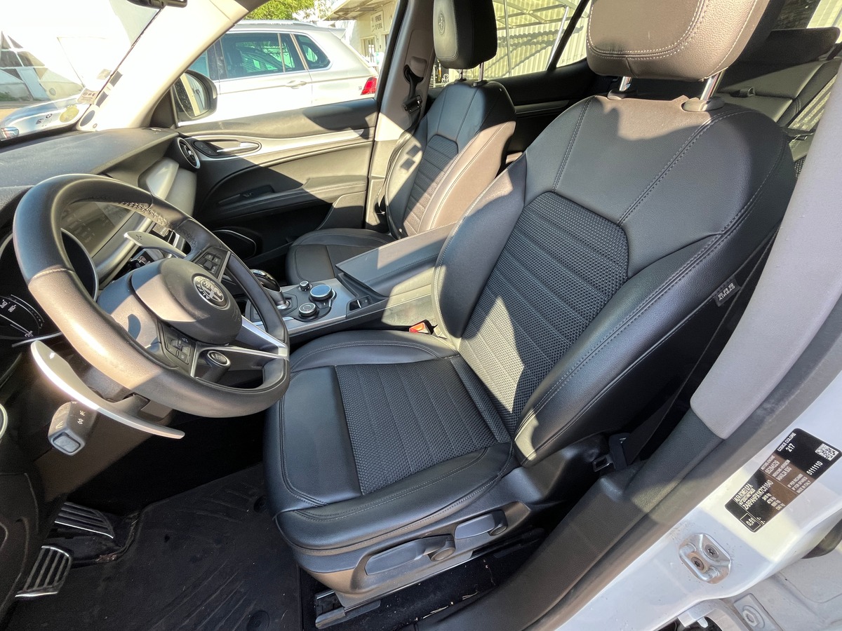 Alfa Romeo Stelvio 2.2 210CH Q4 SPORT EDITION, AT8, HAYON ELEC, CAMERA, MAINTIEN DANS LA VOIE