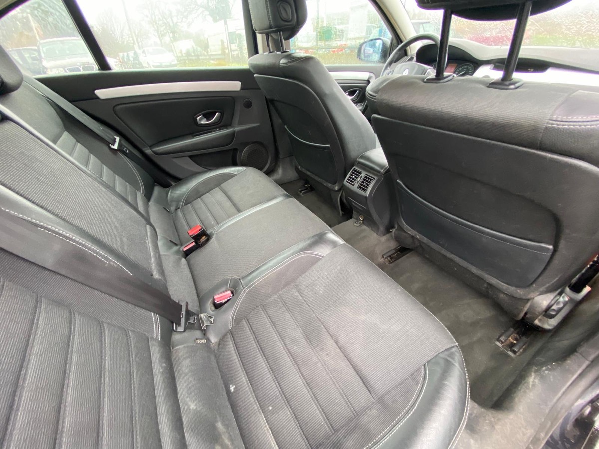 RENAULT Laguna 2.0 dci 150cv dynamique