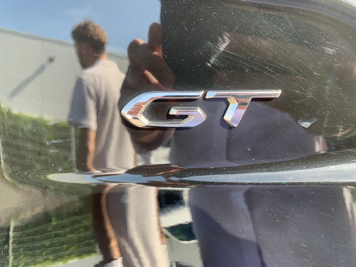 Peugeot 208 100 chevaux | GT | Apple car Play Android Auto | Caméra de recul | Régulateur vitesse