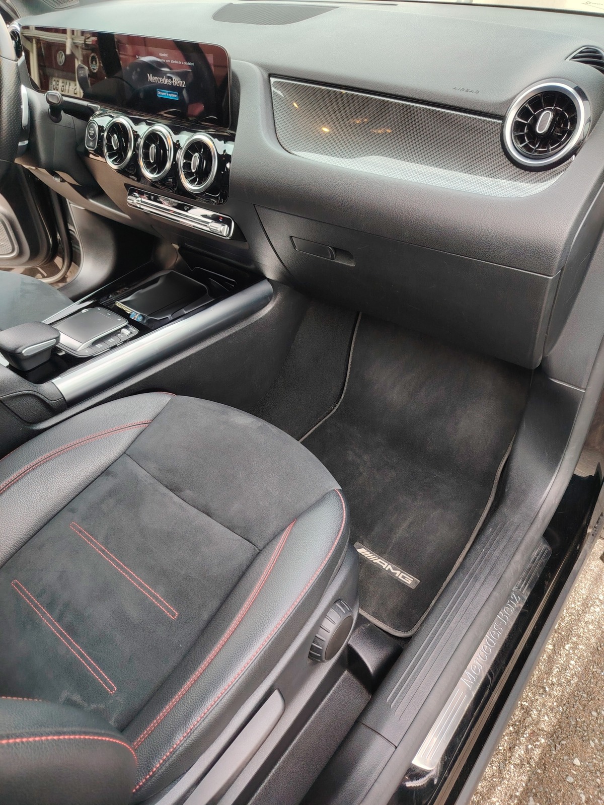 Mercedes-Benz GLA 200 d AMG LINE 8G-DCT