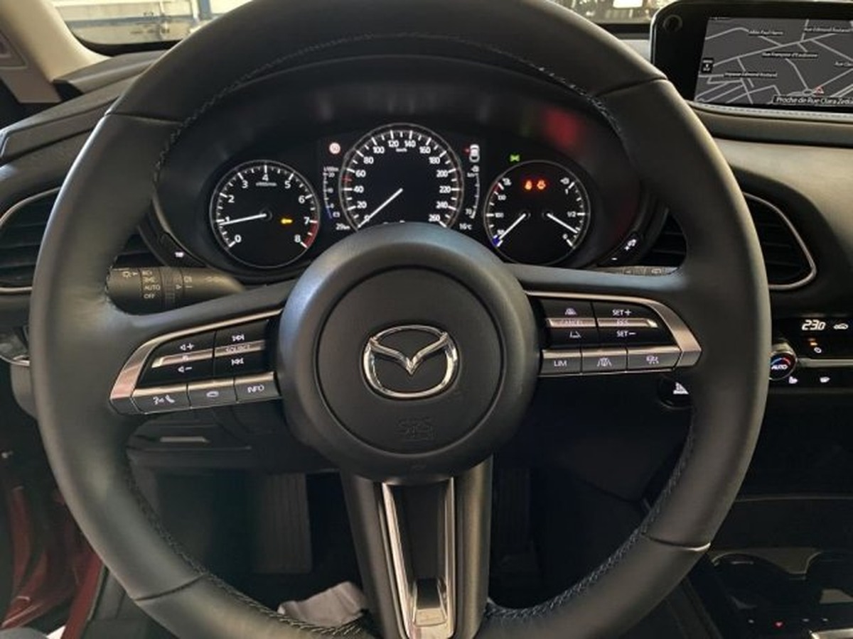 Mazda 1 2.0L e-SKYACTIV X M Hybrid 186 ch 4x2 BVA6 Business Executive