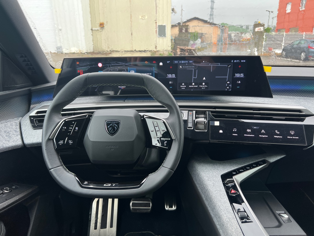 Peugeot 3008 GT HYBRID 136cv, CAMERA DE RECUL, GPS