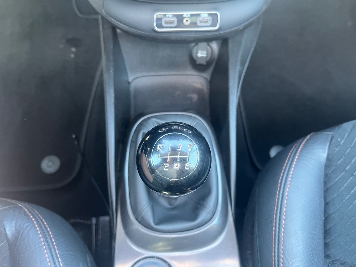 Fiat 500X 1.4 MULTIAIR 140ch S-DESIGN 4X2, Courroie de distribution OK, Toit ouvrant, GPS