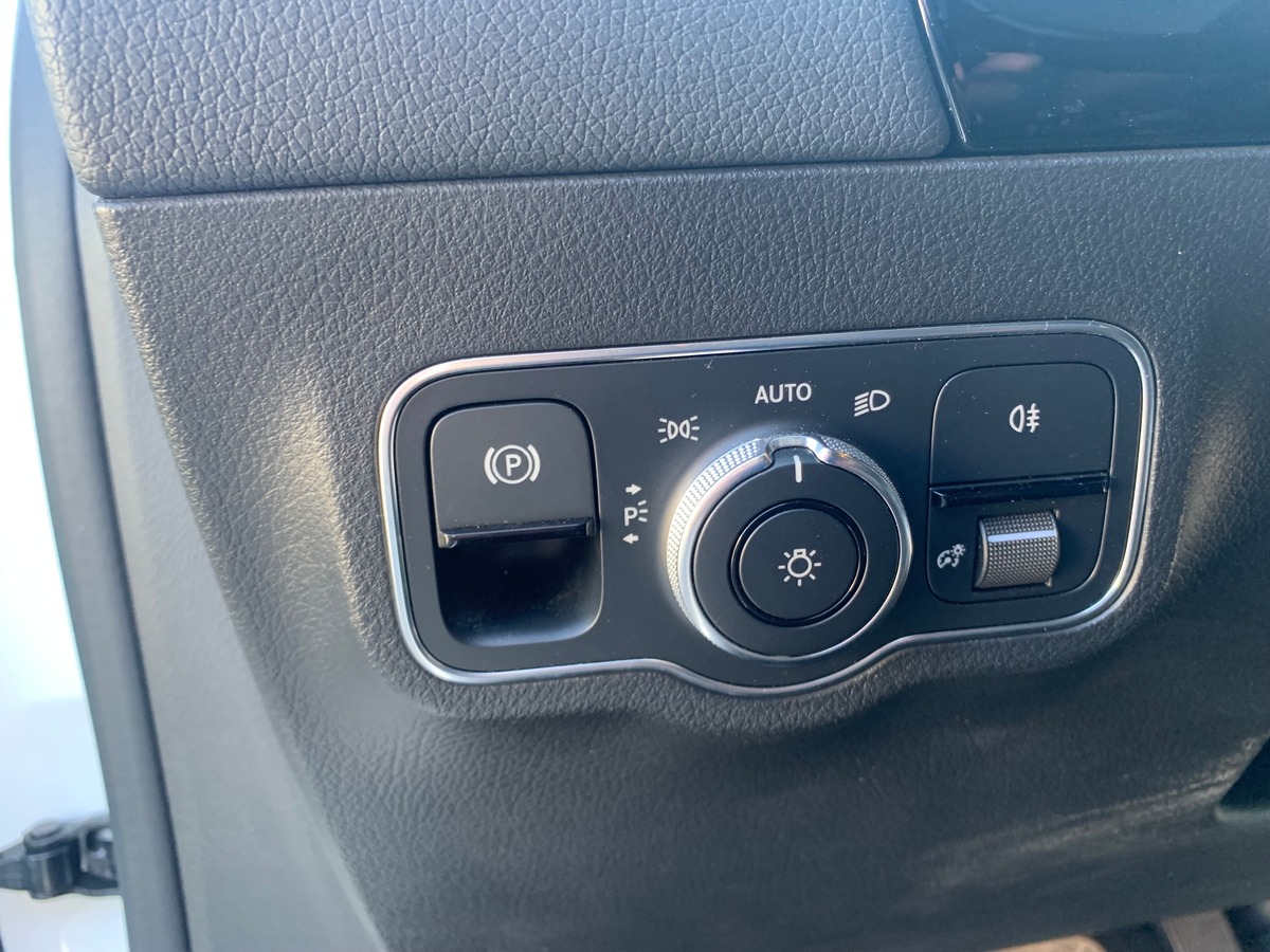 Mercedes-Benz Classe B 150 chevaux | Progressive Line | Siéges chauffants | Caméra recul | Attelage