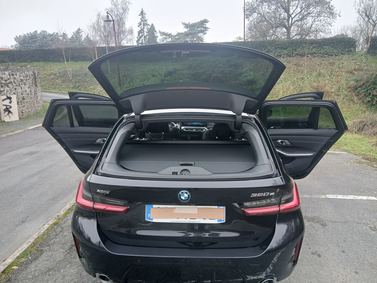 Bmw 320e touring xdrive 204 ch | M SPORT | XDRIVE | Attelage | Caméra de recul | Eclairage ambiance