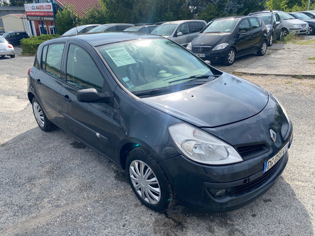RENAULT Clio 1.5 dci 70cv 247071km