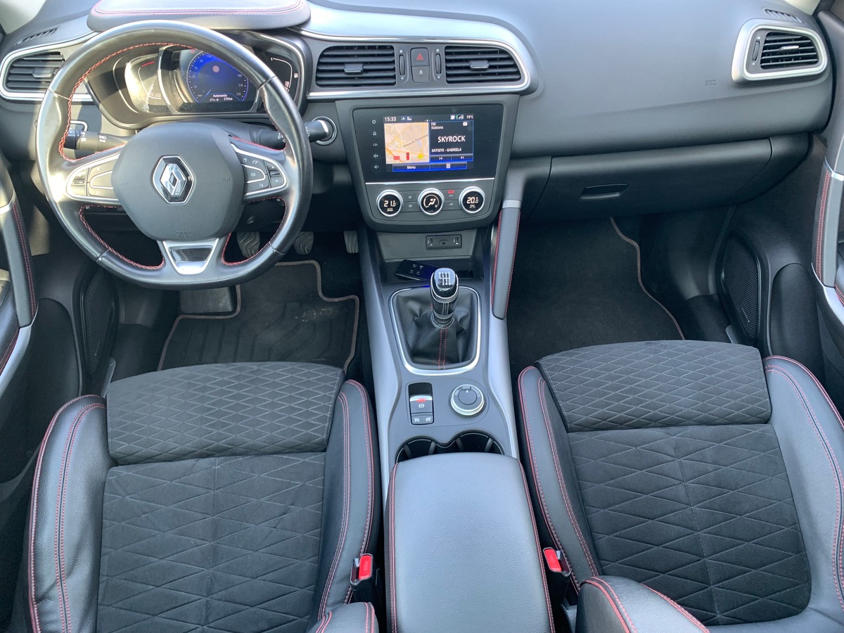 RENAULT Kadjar 150 ch | Black Edition SL | 4WD | Toit Panoramique | Caméra recul | Attelage | BOSE