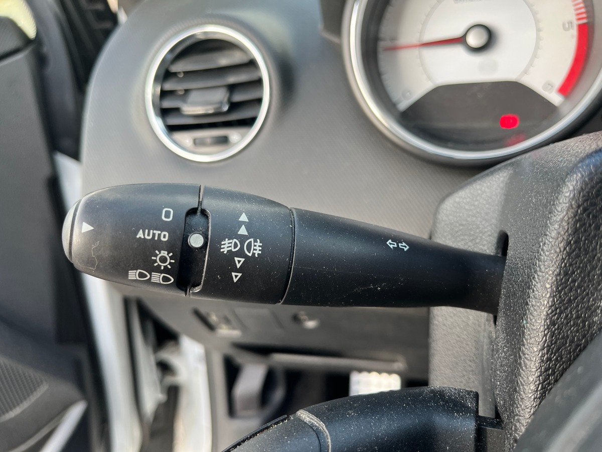 Peugeot 308 CC SPORT PACK 2.0 HDI 163ch, GPS, RADAR AVANT/ARRIERE