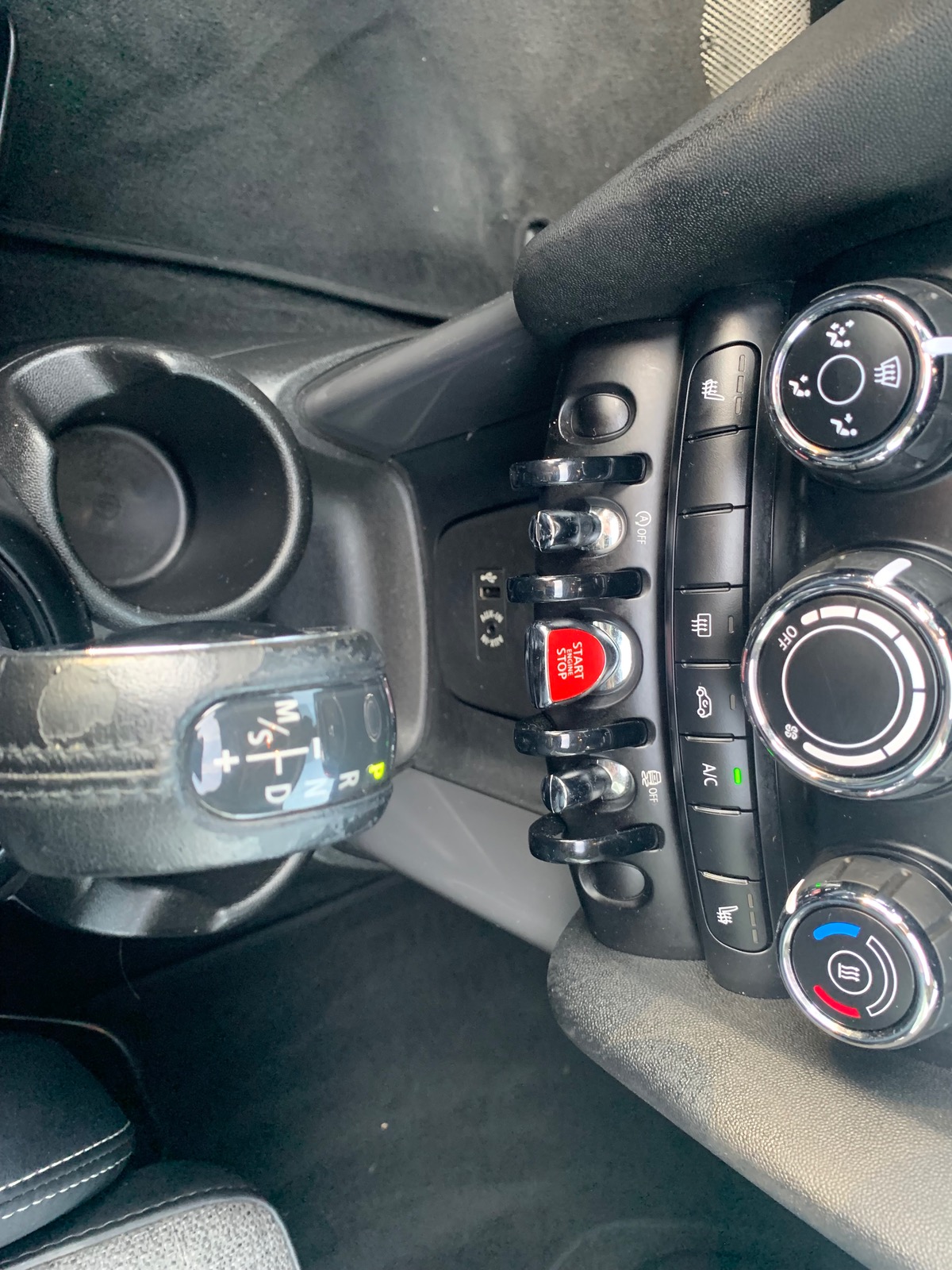 Mini Mini 102 ch | Shoreditch | GPS | Bluetooth | Régulateur de vitesse | Toit ouvrant Panoramique