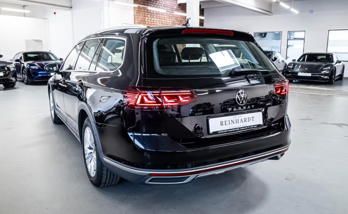Volkswagen Passat Alltrack 2.0 TSi 4Motion 280ch DSG 7 Toit ouvrant Phares Matrix LED