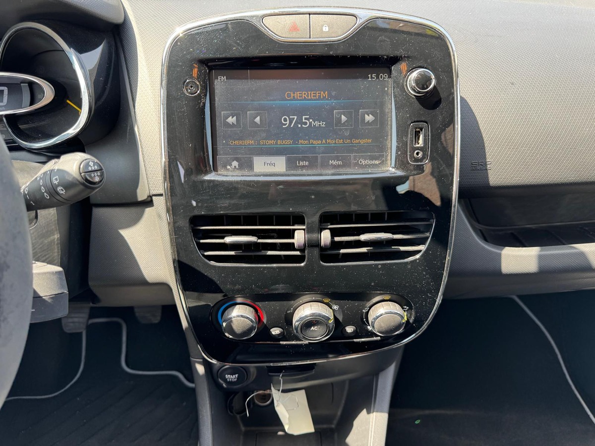 RENAULT Clio IV 1.5 DCI 75cv Dynamique - Garantie