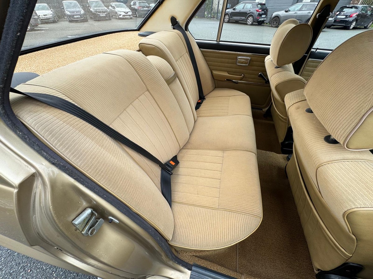 Bmw 525 E12 150CV Française - Boite manuelle