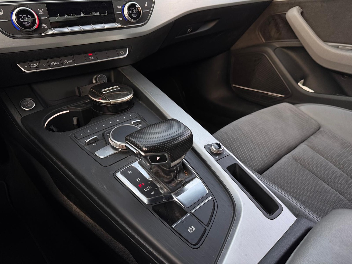 Audi A5 V6 3.0 TDI 218 S Line Caméra/Bang&olufsen