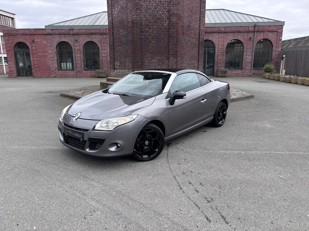 RENAULT Megane III CC 1.5 dCi 110 Dynamique - Révisé - Garantie