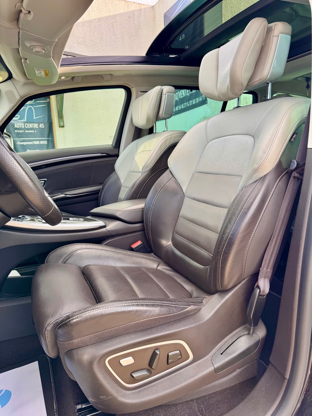 RENAULT Espace V dCi 160 CV Energy Twin Turbo Initiale Paris