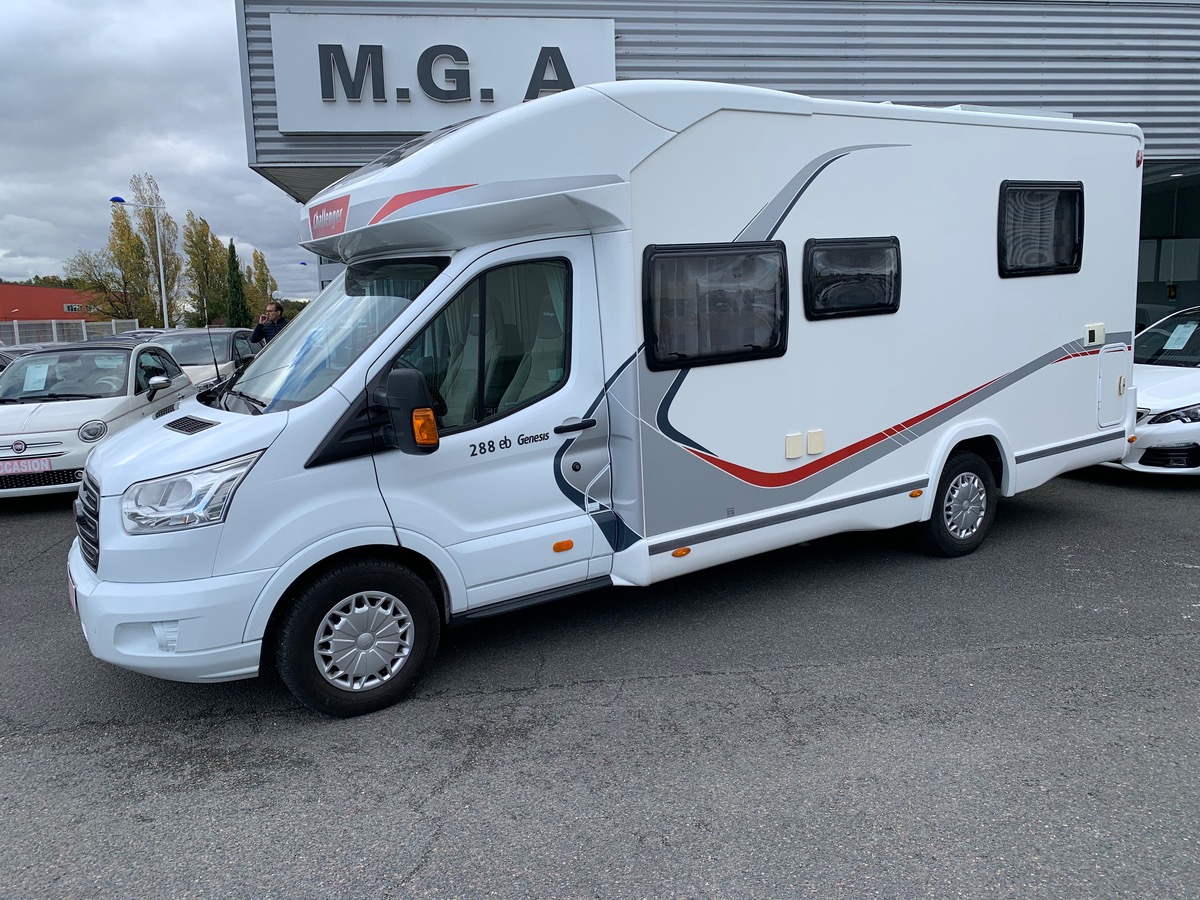 Ford Challenger 155 ch | 2,2 litres | GENESIS 288 EB Profilé | 3 Couchages | Caméra de recul