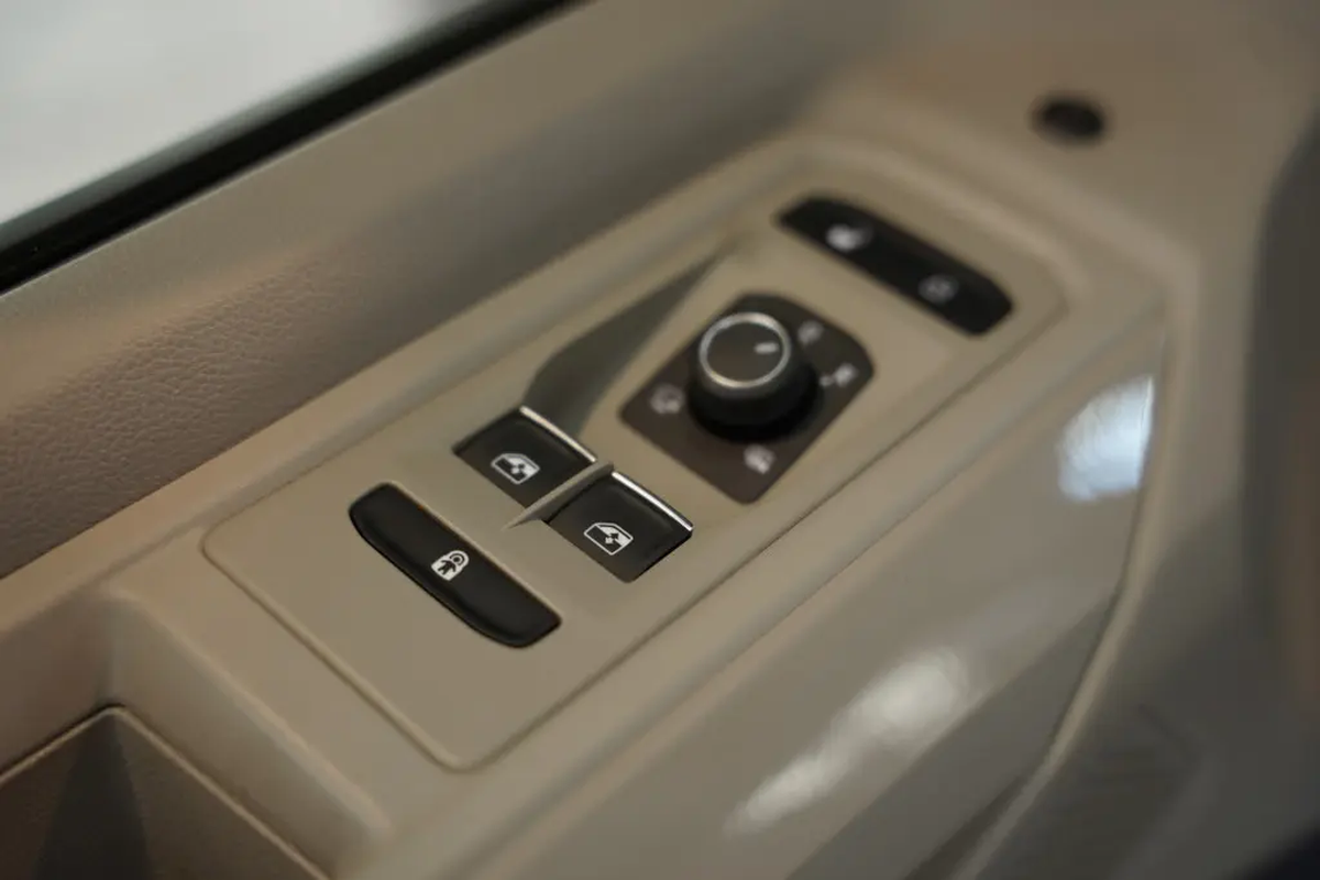 Volkswagen Multivan VII T7 2.0 TDI 150ch Style Long DSG7/7places/VO Allemand/Malus 8000e