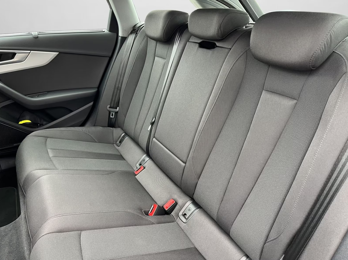 Audi A4 Allroad 40 TDI 204ch Avus quattro S tronic 7/Bang&Olufsen/Toit ouvrant/Attelage/Matrix