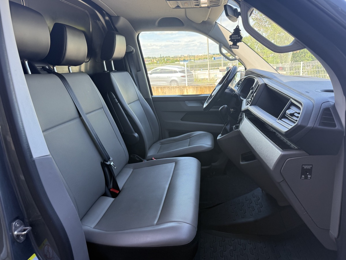 Volkswagen Transporter 2.0 TDI 204 Ch 4MOTION DSG7 / ATTELAGE / CARPLAY / CAMERA