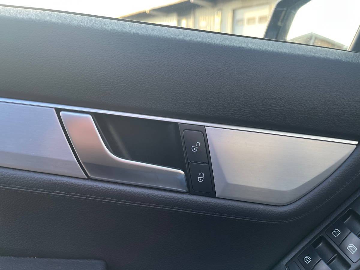 Mercedes-Benz Classe C Break 220 CDI 163ch Avantgarde Executive 7G-TRONIC, Suivi complet Mercedes