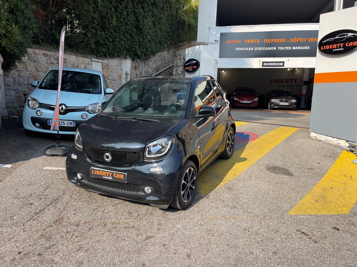Smart FORTWO Cabriolet 90 CV /GPS /Jantes / full Black