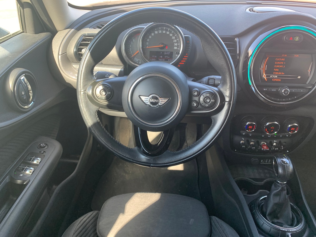 Mini Mini 5 Portes 136 | Cooper | Mode Sport | Sièges chauffants | GPS | Régulateur vitesse | Radars