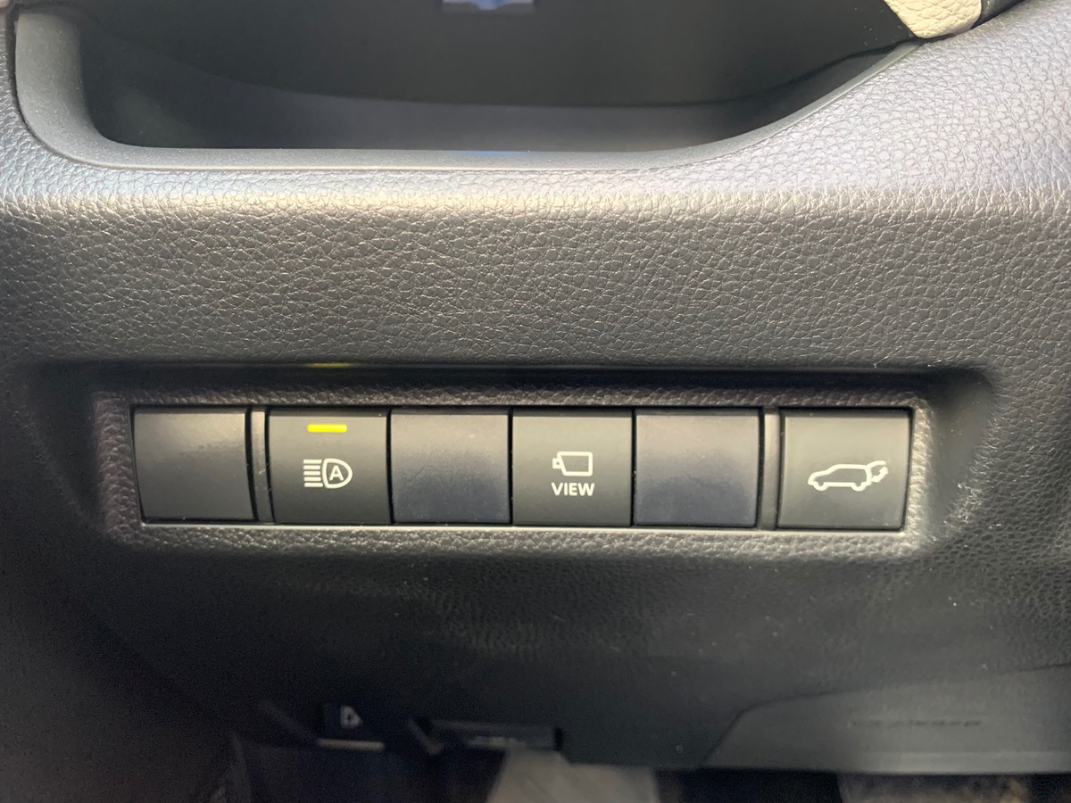 Toyota RAV4 222 ch | AWD | Lounge | Caméra vue 360° | Cuir | Régulateur de vitesse adaptatif