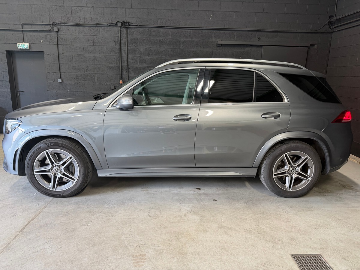 Mercedes Benz GLE 300 d 4matic AMG Line / Toit Panoramique Ouvrant / Led d Ambiance / Caméra recul
