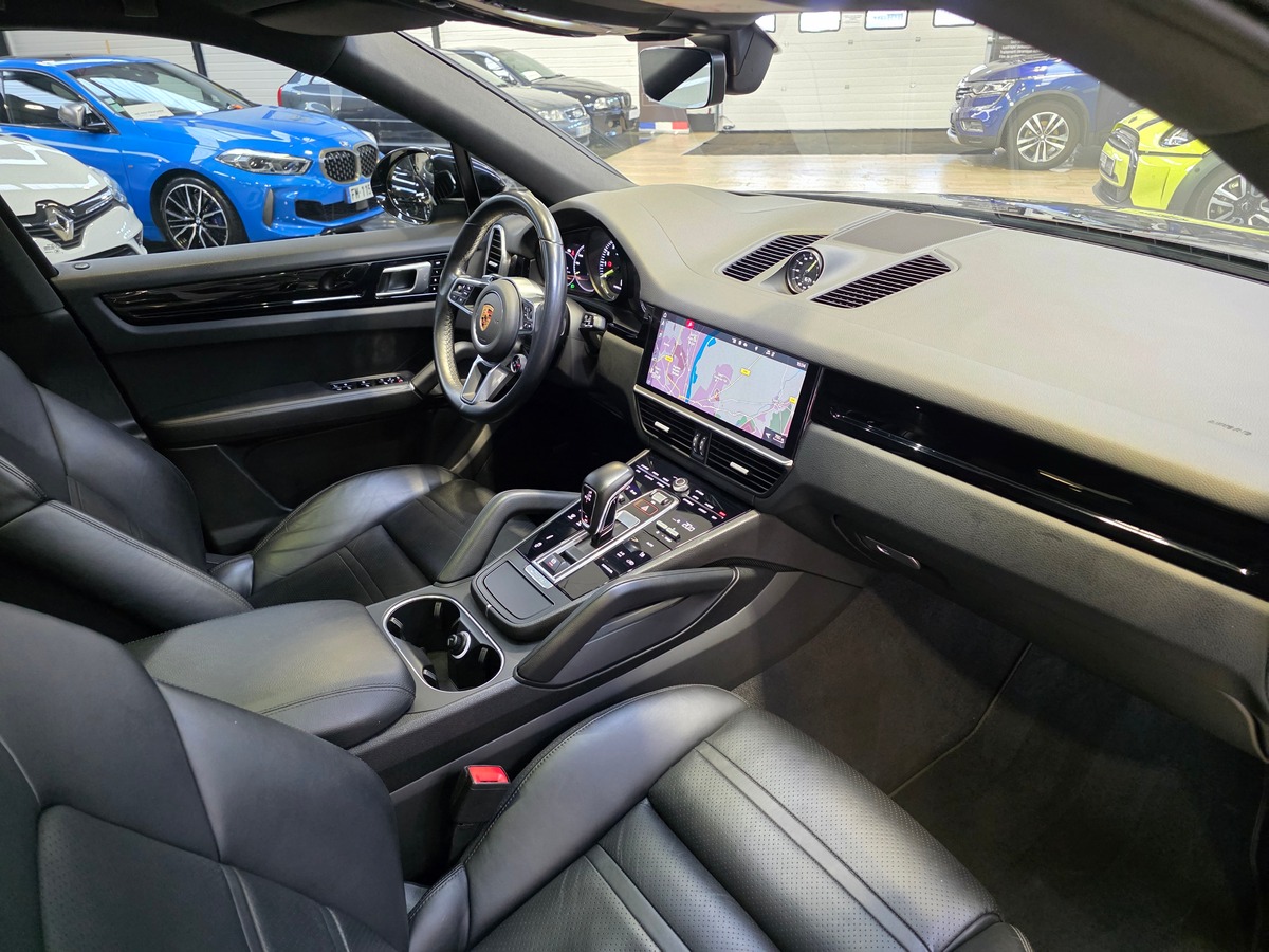 Porsche Cayenne COUPE 3.0 E-HYBRID 462 BOSE / HUD / CHRONO / 21 A
