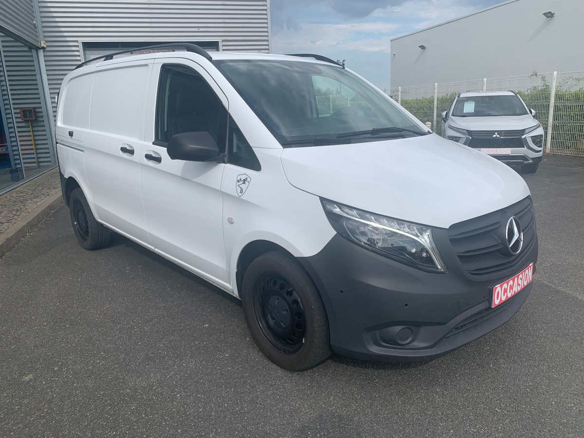 Mercedes-Benz Vito Fg 163 | Compact | TVA Récupérable | 4X4 | Apple car Play | Caméra recul | Attelage
