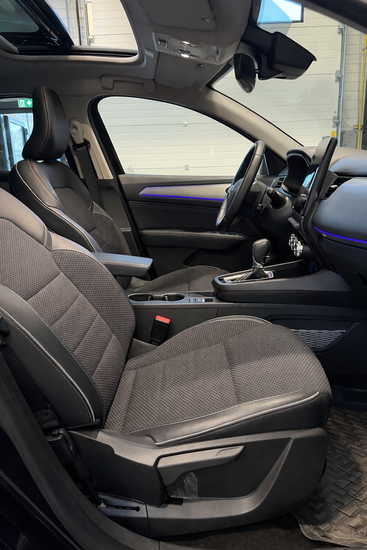 RENAULT Arkana 1.6 E-TECH 145 CV INTENS