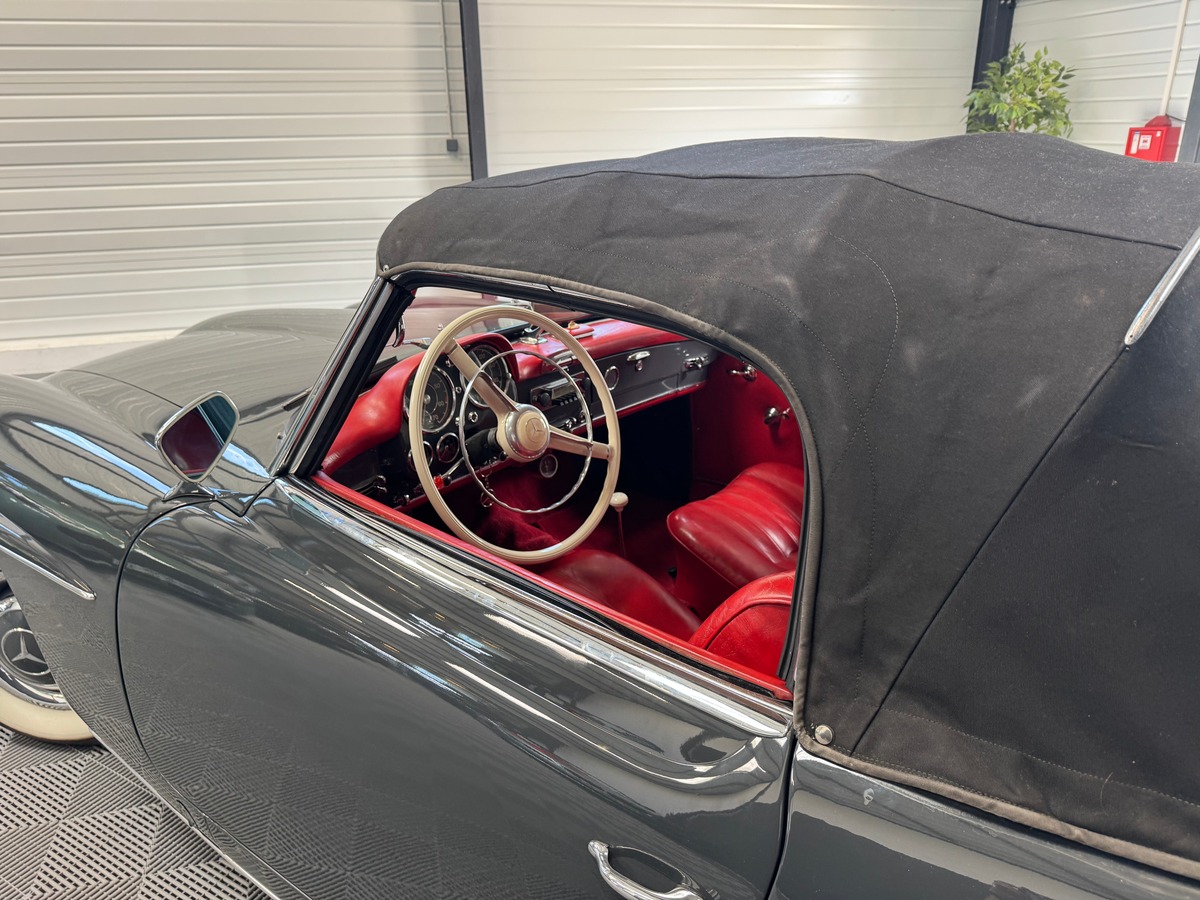 Mercedes-Benz 190 SL 1959 W121 / 3EME MAIN / ORIGINE FRANCE