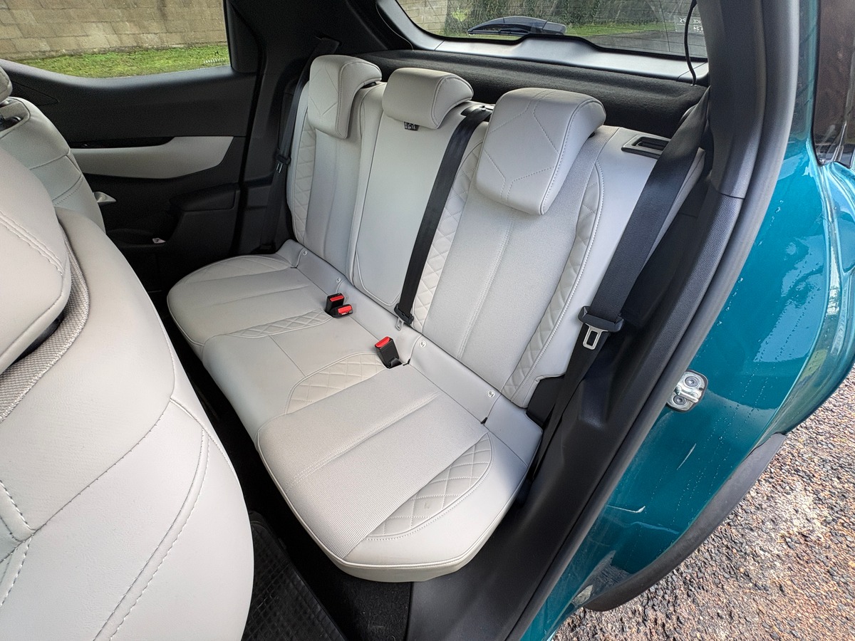 DS DS3 CBACK 100 CH - SO CHIC - Garantie 12 mois