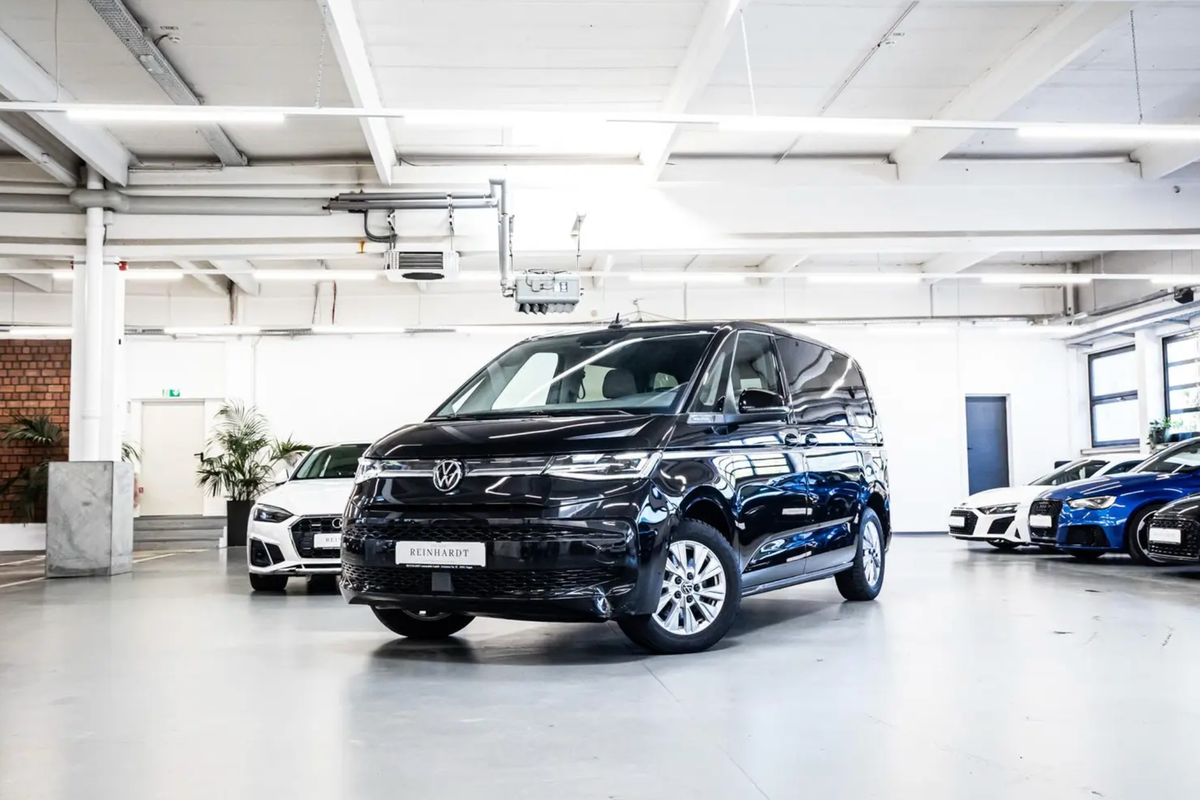 Volkswagen Multivan VII 1.4 eHybrid 218ch Style Court DSG6