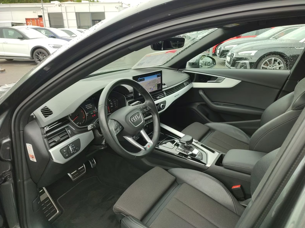 Audi A4 Avant 40 TDI 204ch S line quattro S tronic 7/Compétition/Attelage/Caméra/Gris Daytona